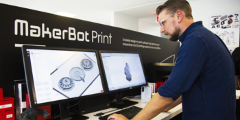 Фото 3д принтер Makerbot 1
