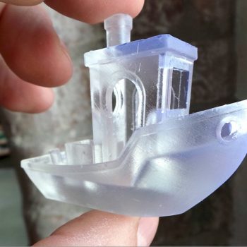 Фотография модели, напечатанной на 3D принтере Formlabs Form 2 3