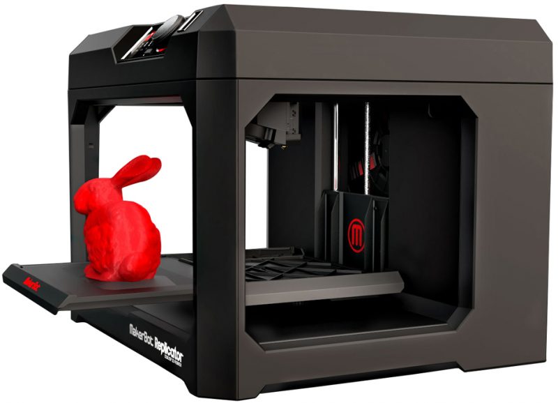 Фотография 3D принтера MakerBot Replicator 5th Generation (3)