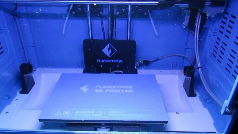 Фото 3D принтера Flashforge Inventor 5