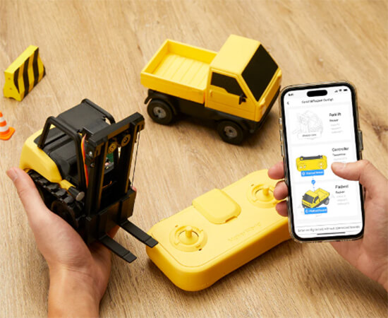 Фото Комплект Bambu Lab CyberBrick Ultimate для создания интерактивных игрушек (полный) 3